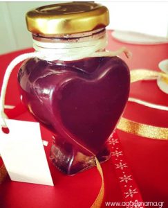 δυο συνταγές από σπόρια ροδιού και μία πρόταση δώρου