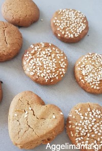 Υγιεινά κουλούρια κανέλας !