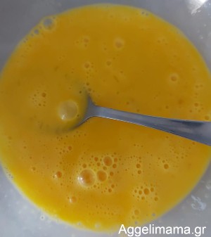 Αφράτη τυρόπιτα χωρίς φύλλο !