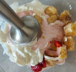 Υγιεινό παγωτό φράουλα - μπανάνα !