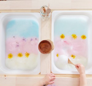 Πώς να φτιάξεις χρωματιστό αφρό ;