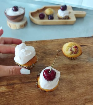 Υγιεινά μάφινς κερασιού χωρίς ζάχαρη!