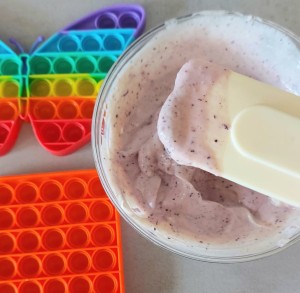 Σούπερ υγιεινό σνακ σε pop it!